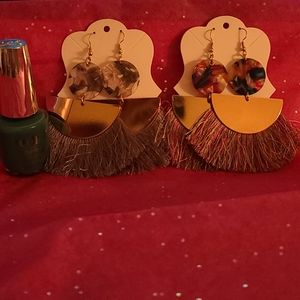 Shell tassle earrings